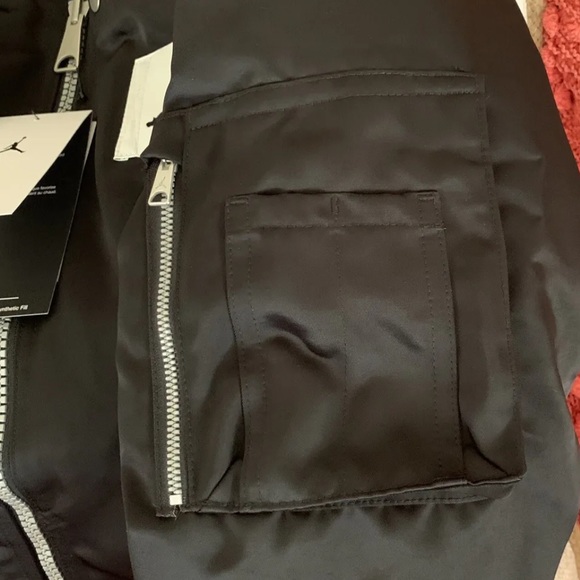 *NWT* Air Jordan Essential Statement Varsity Synthetic Fill Reversible Jacket - Picture 6 of 6